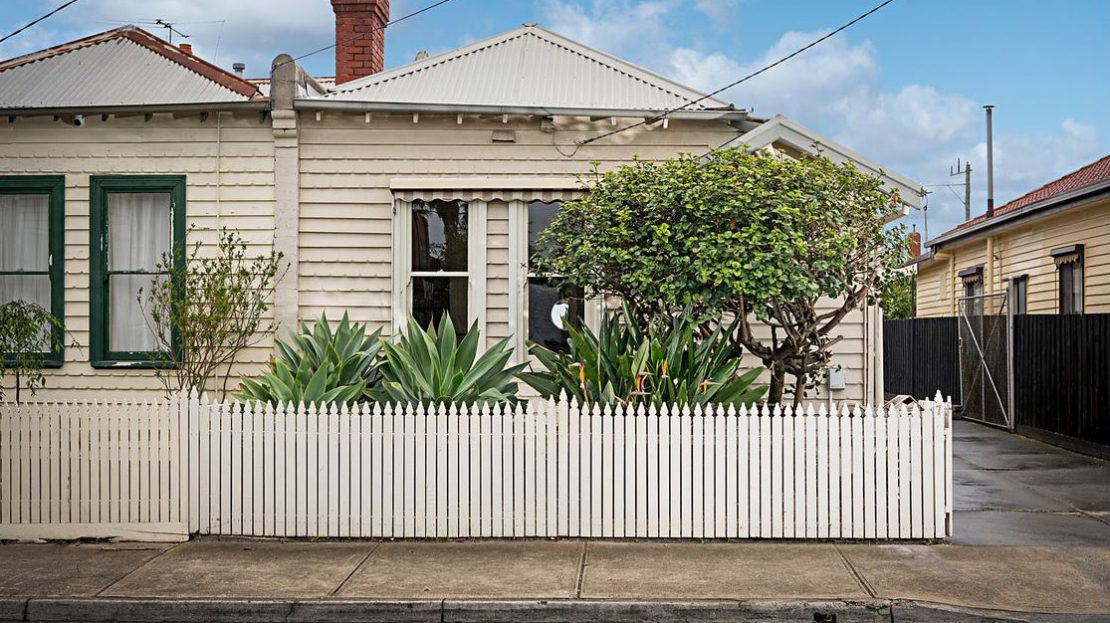 A Terrific Mix of Classic and Contemporary Samma Real Estate